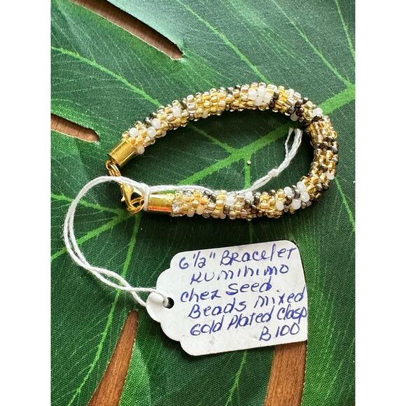 BOGO FREE Chez seed bead VTG 6.5” bracelet - Picture 1 of 2